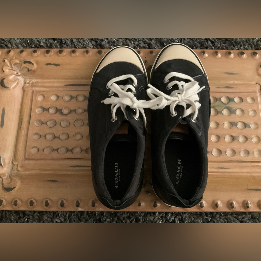 Coach sneakers, EUC vintage look, 10B, black w/tan leather Coach label on tongue